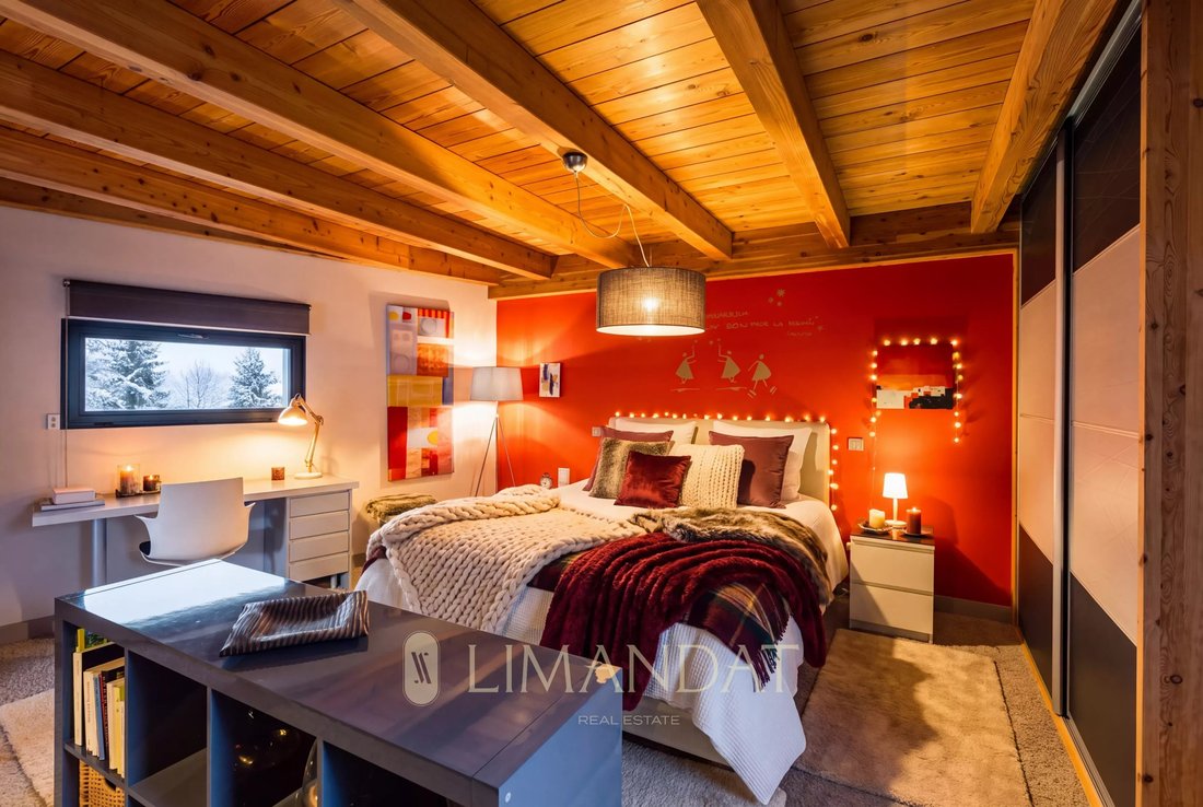 Chalet in Les Deux Alpes, Auvergne-Rhône-Alpes, France 3 - 14699787