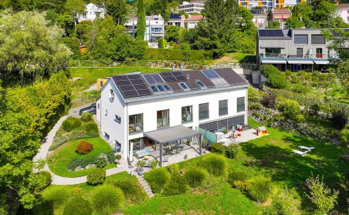 House in Belmont-sur-Lausanne, Vaud, Switzerland 1