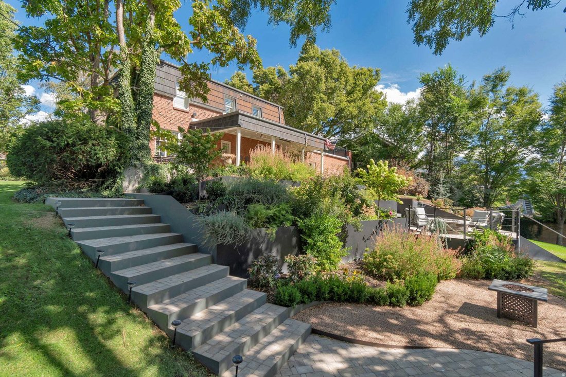 House in Salt Lake City, Utah, United States 4 - 18943371