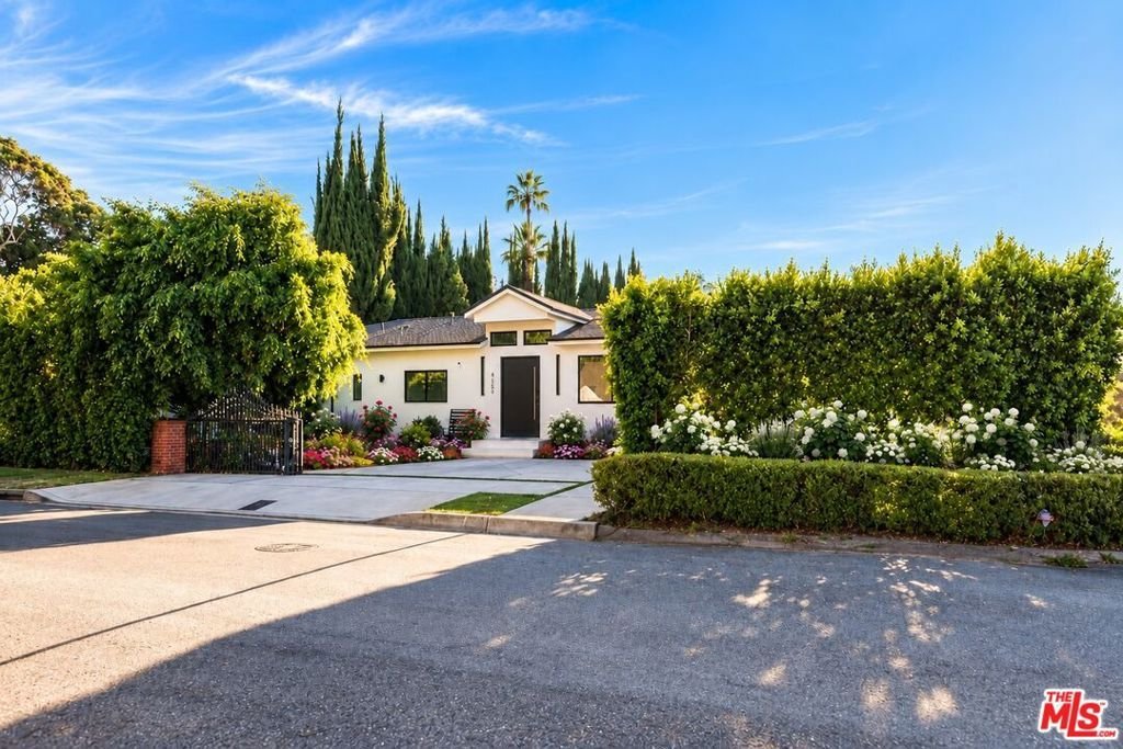 House in Los Angeles, California, United States 3 - 18942127