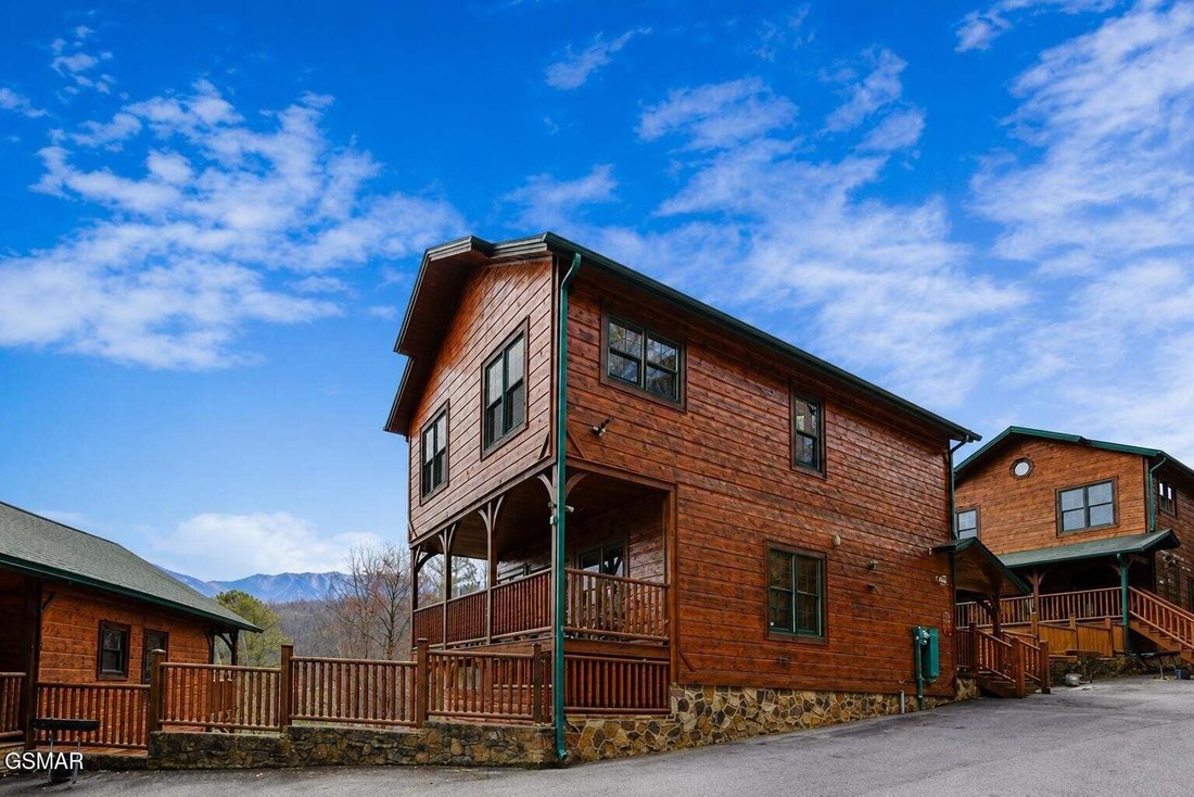 House in Gatlinburg, Tennessee, United States 3 - 18942546