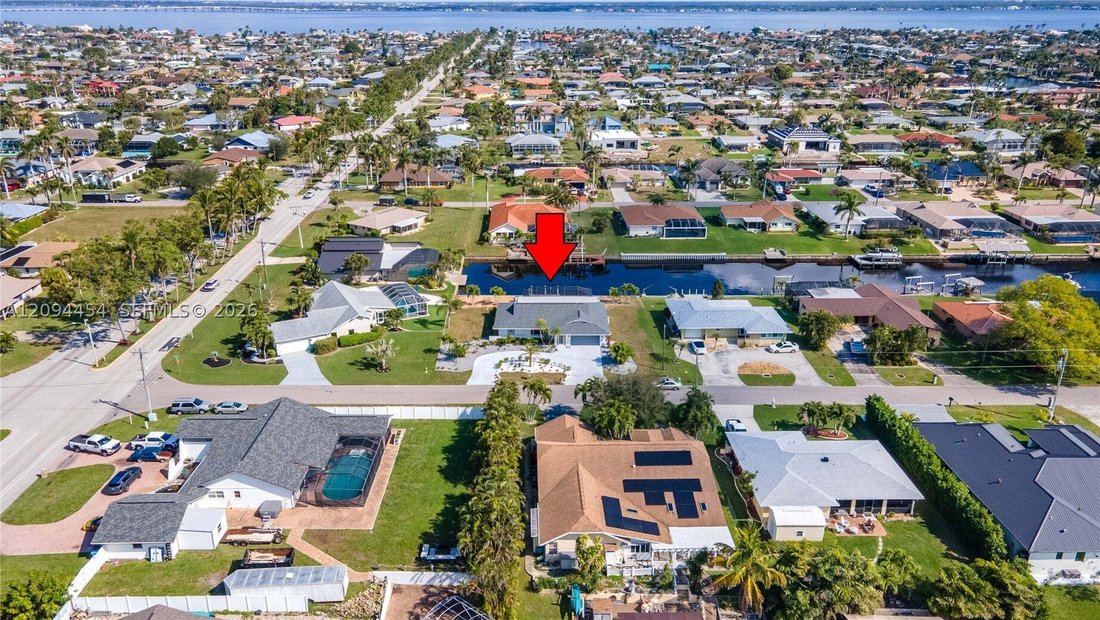 House in Cape Coral, Florida, United States 3 - 18943040