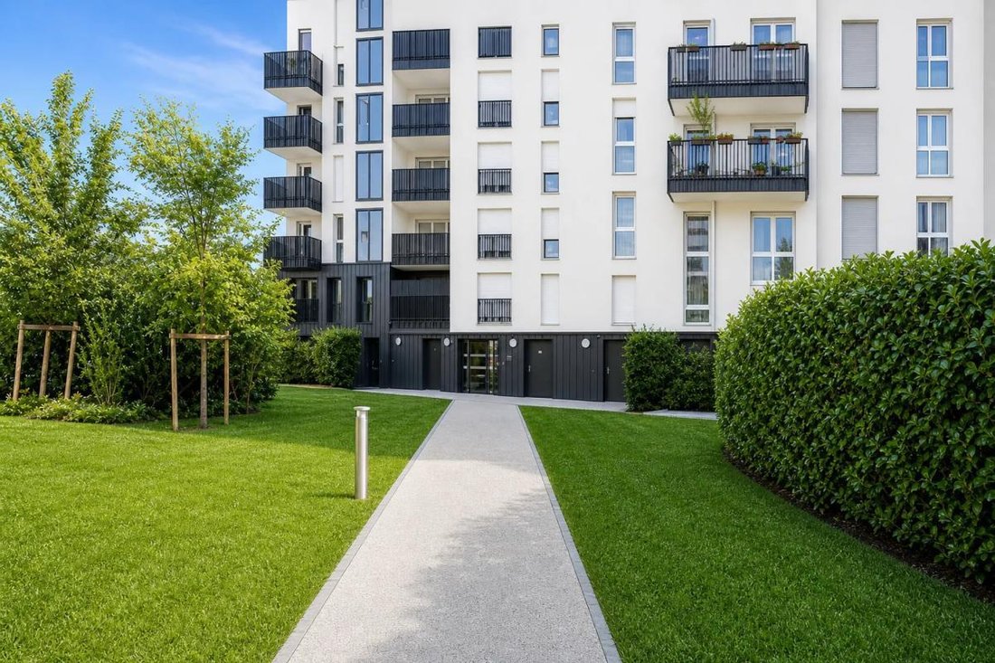 Apartment in Zone Industrielle, Noisy-le-Sec, France 1 - 18940658