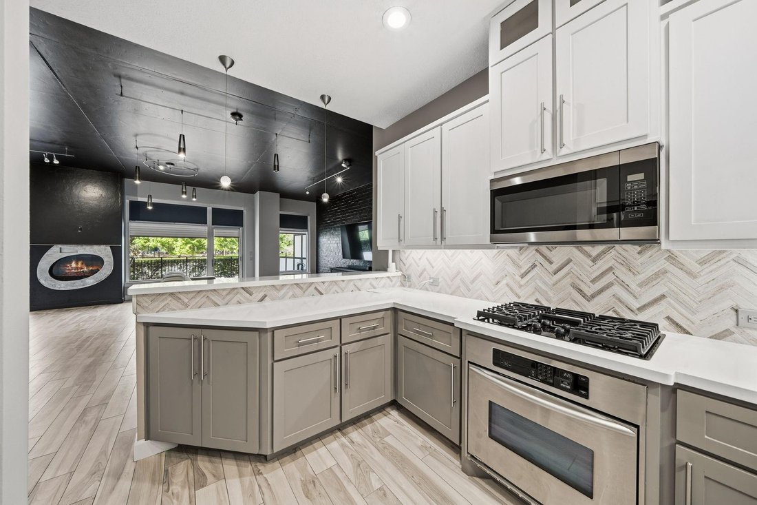 Condo in Spring, Texas, United States 3 - 18943476