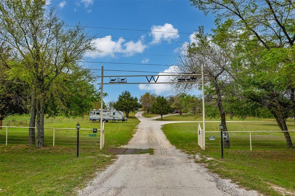 House in Gainesville, Texas, United States 2 - 18943608