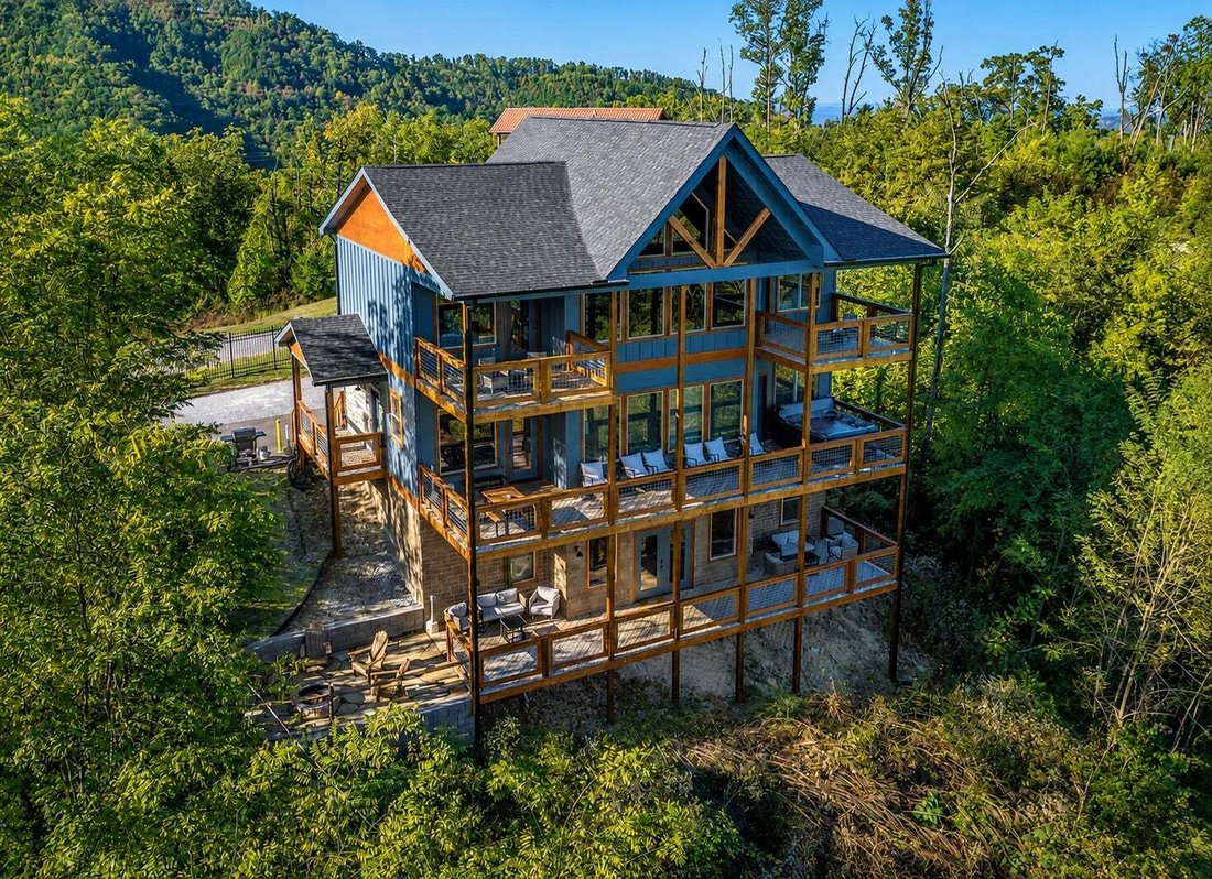 House in Gatlinburg, Tennessee, United States 2 - 18942482