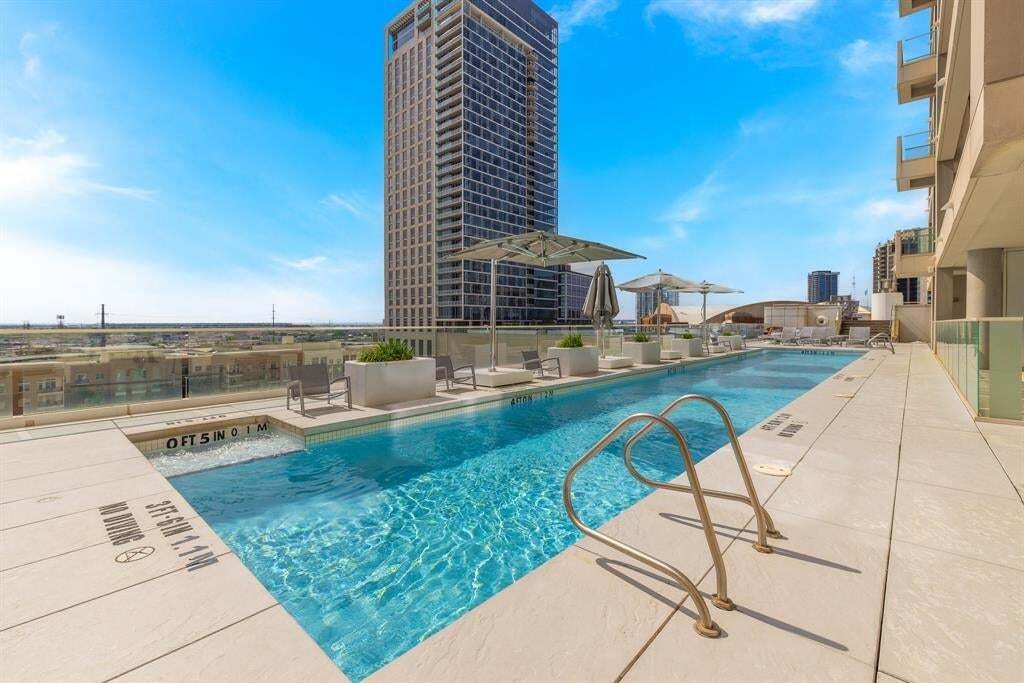 Condo in Dallas, Texas, United States 2 - 18943604