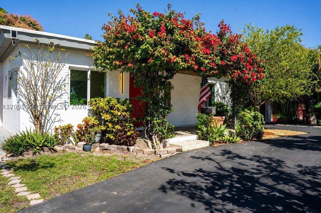 House in Hialeah, Florida, United States 2 - 18943014