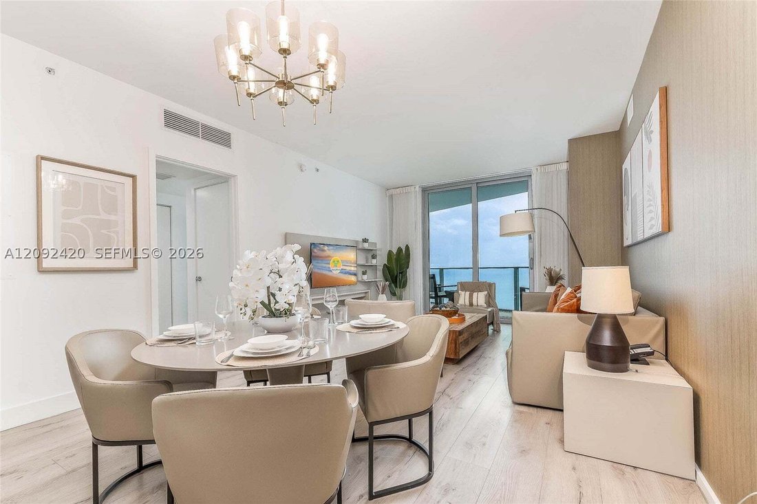Condo in Hollywood, Florida, United States 3 - 18939821