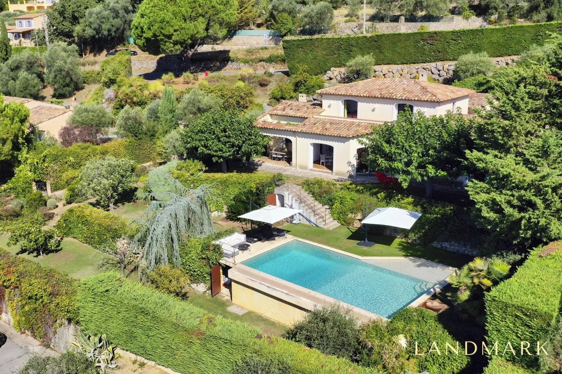 Villa in Cabris, Provence-Alpes-Côte d'Azur, France 2 - 18944111