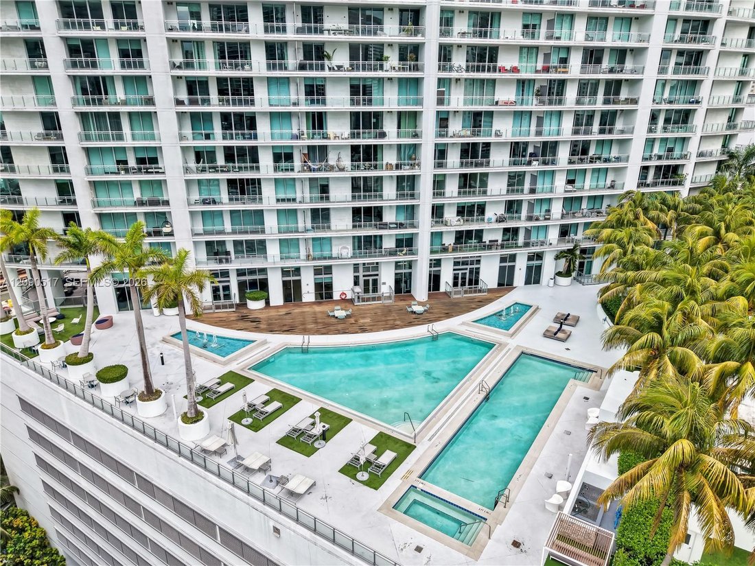 Condo in Miami, Florida, United States 3 - 18943677