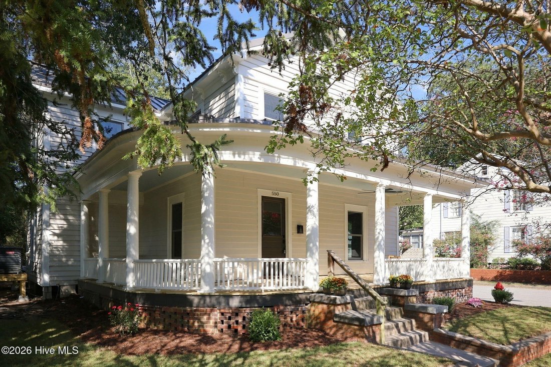 House in Washington, North Carolina, United States 1 - 18942878
