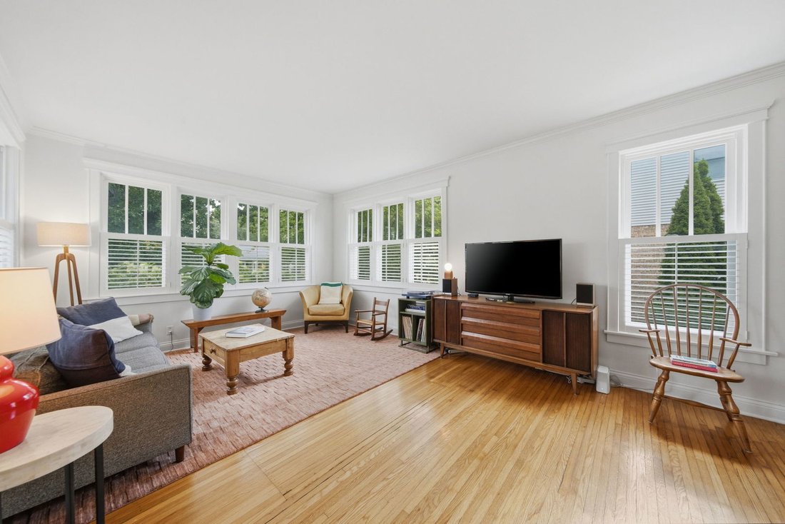 House in Downers Grove, Illinois, United States 4 - 18943181