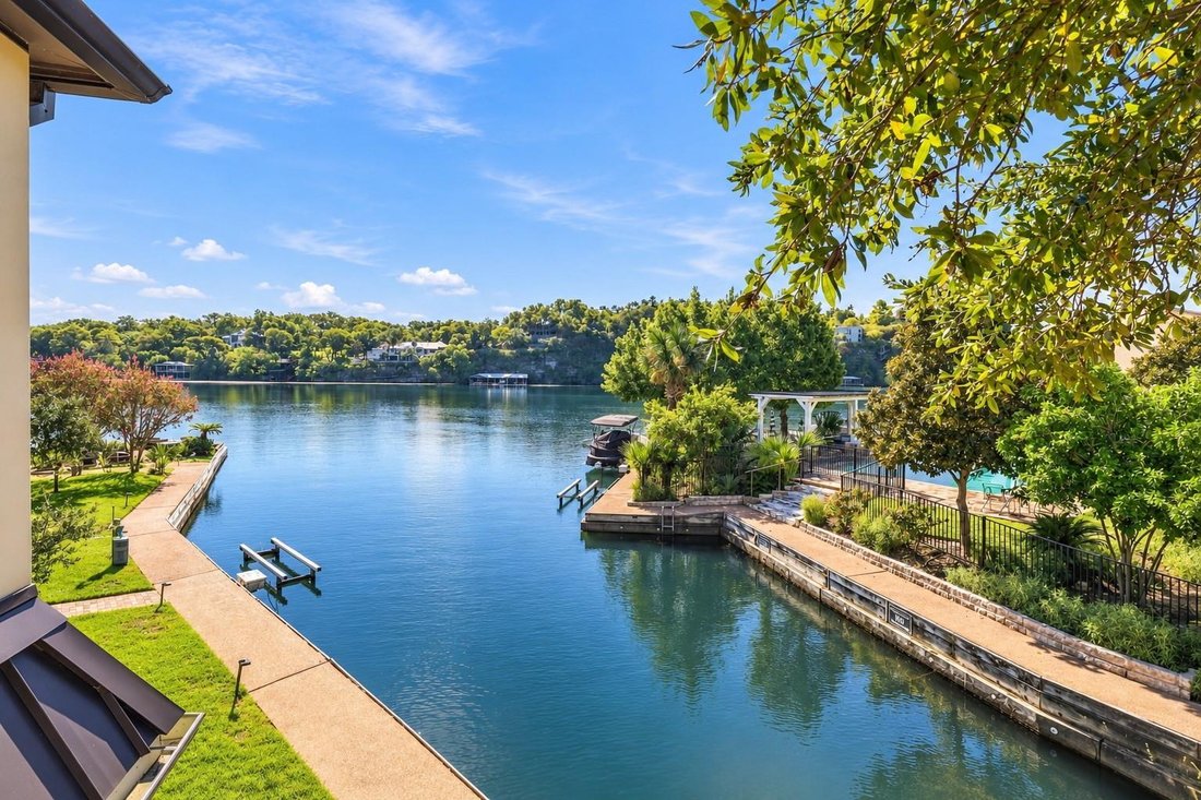 Condo in Austin, Texas, United States 3 - 18942651
