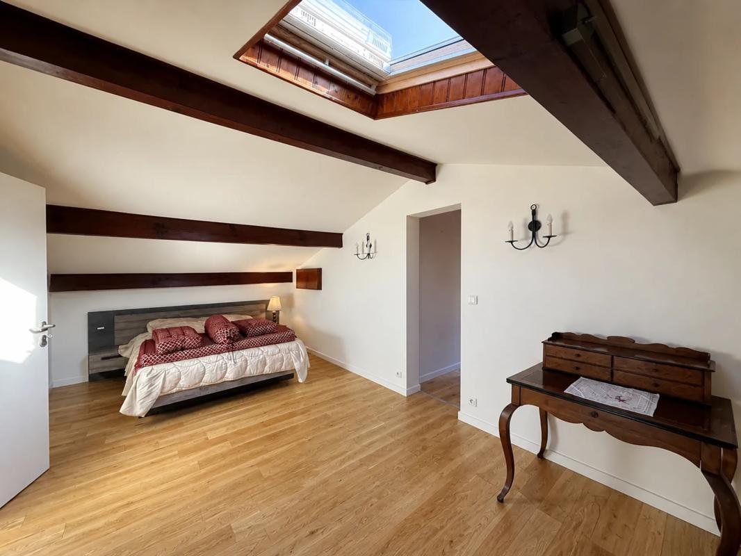 House in La Rochefoucauld-Aguilera, Biarritz, France 4 - 18943917