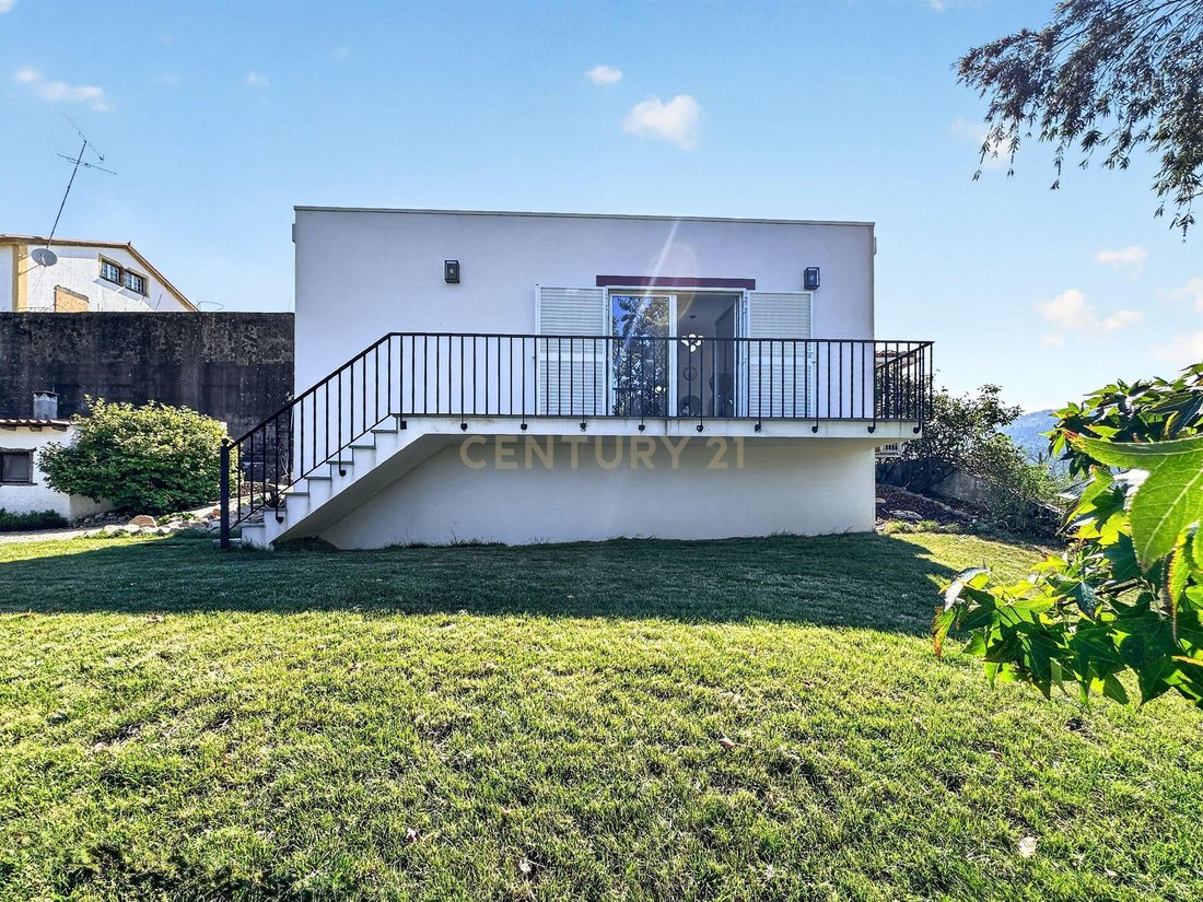 Villa in Varzea dos Cavaleiros, Castelo Branco District, Portugal 4 - 18943877