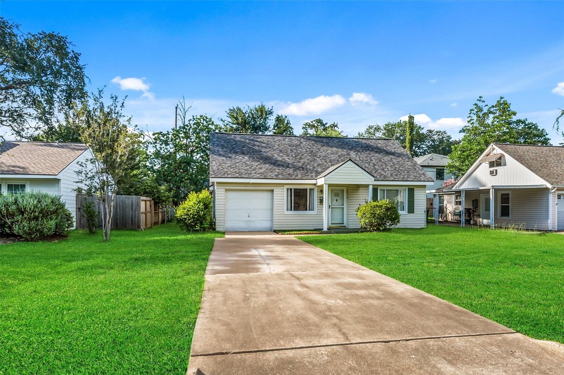House in Houston, Texas, United States 2 - 18943446