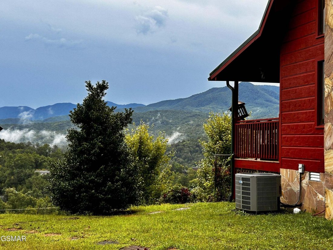 House in Gatlinburg, Tennessee, United States 2 - 18939468