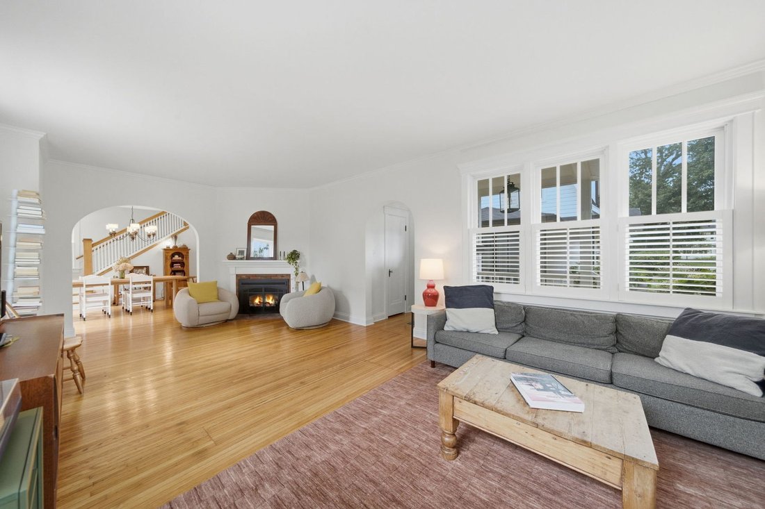 House in Downers Grove, Illinois, United States 5 - 18943181