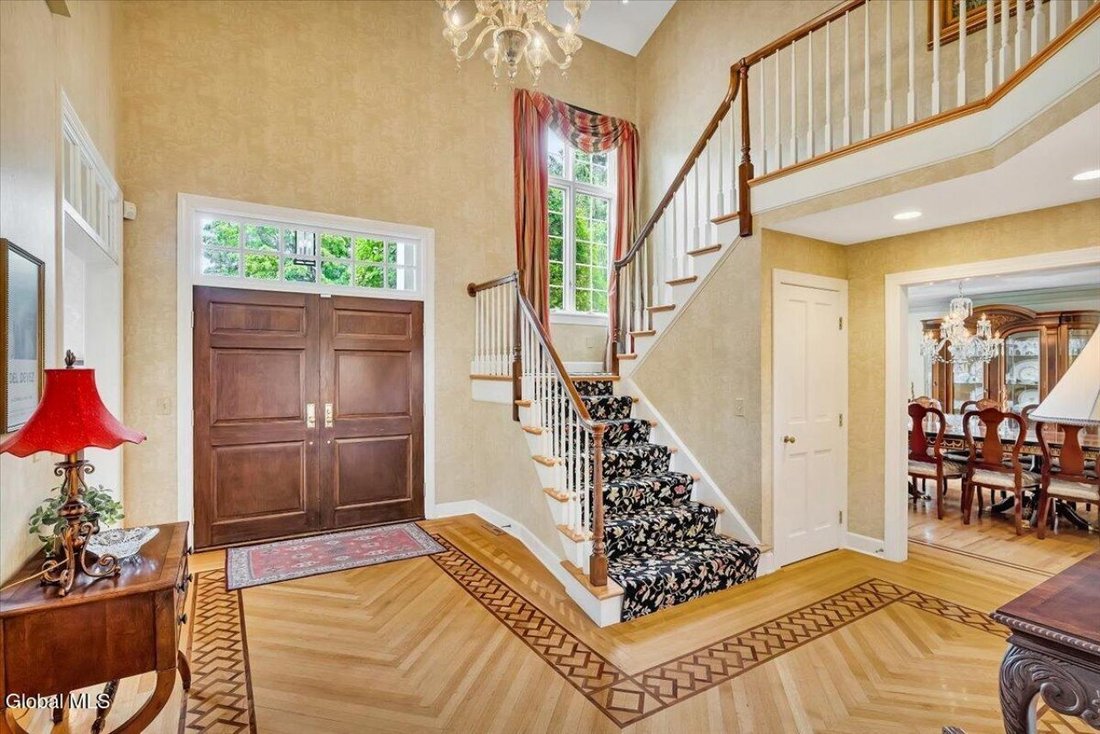 House in Menands, New York, United States 4 - 18941333