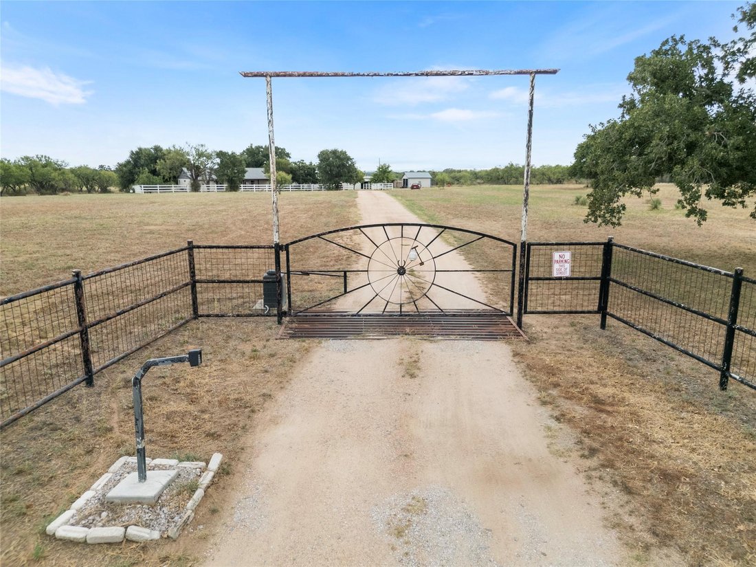 House in Marble Falls, Texas, United States 2 - 18939542