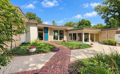 House in Highland Park, Illinois, United States 1