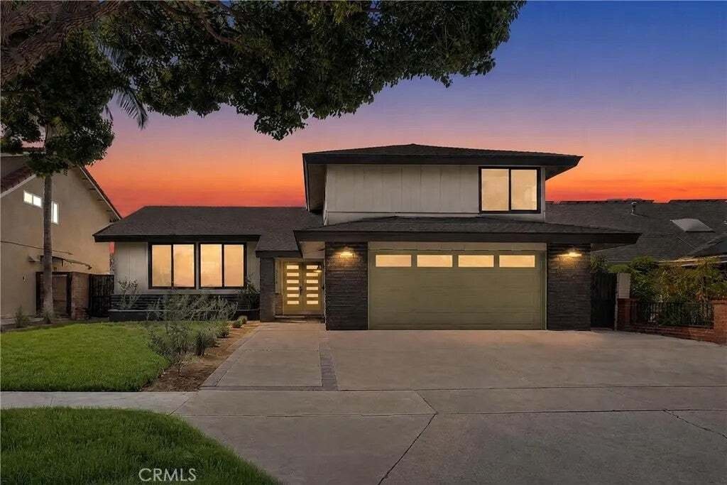 House in Santa Ana, California, United States 1 - 18943238