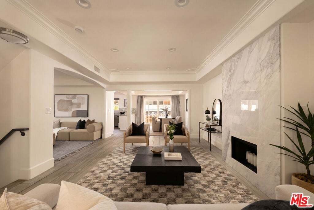 Condo in Los Angeles, California, United States 5 - 18942116