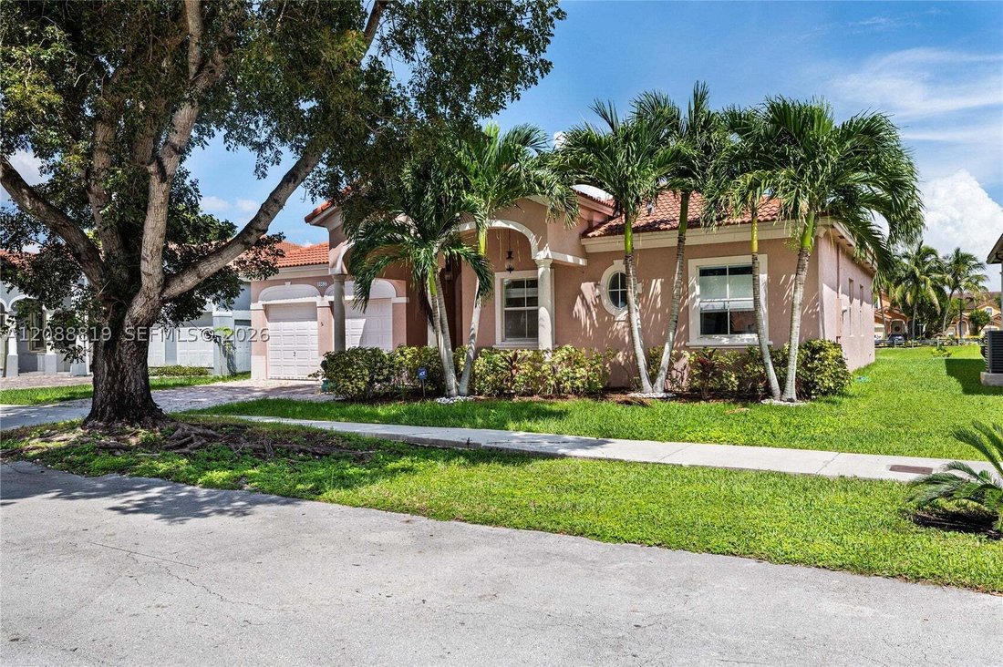 House in Miami, Florida, United States 2 - 18943084