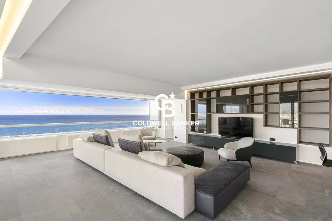 Apartment in Marina, Villeneuve-Loubet, France 4 - 18940559