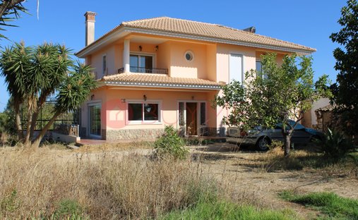 House in Santa Barbara de Nexe, Algarve, Portugal 1