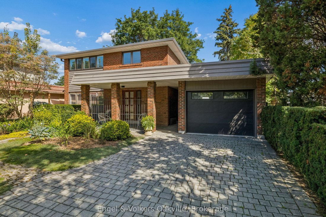 House in Mississauga, Ontario, Canada 3 - 18944035