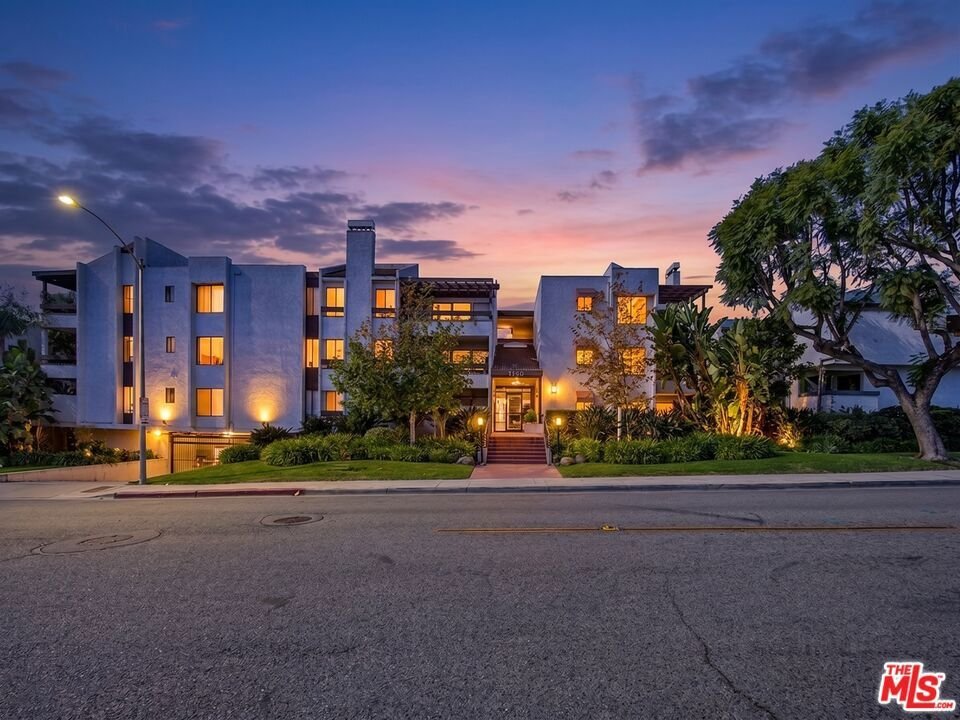 Condo in Glendale, California, United States 3 - 18942183