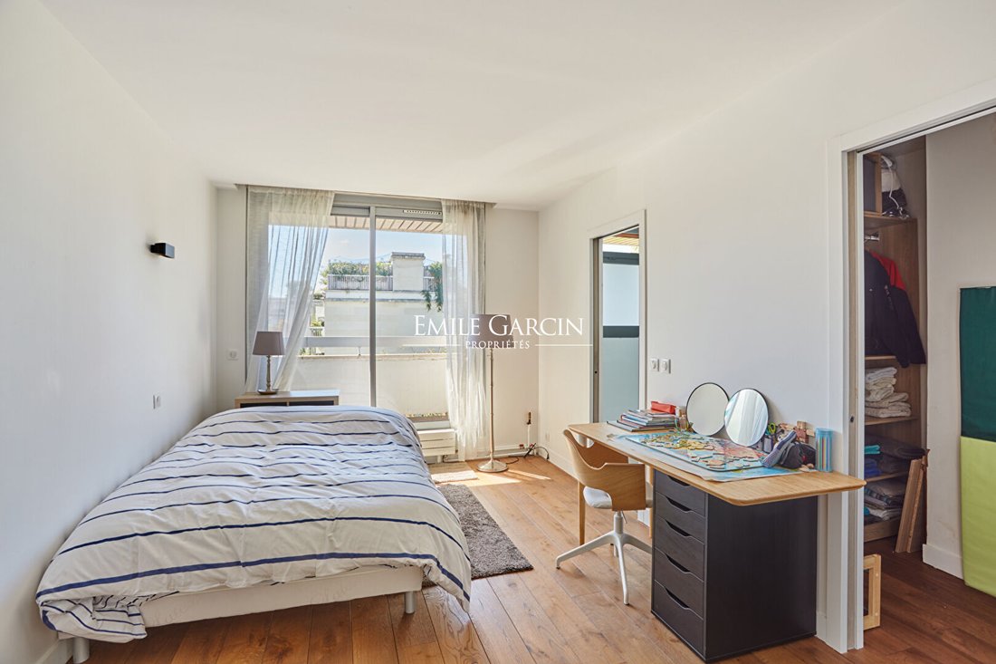 Apartment in La Plaine des Sablons, Neuilly-sur-Seine, France 5 - 18944355