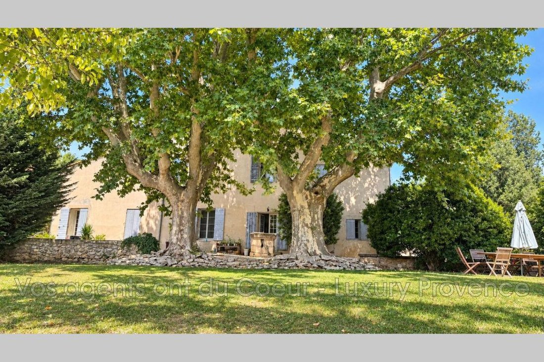 Apartment in Comtale-Cente-Cours Mirabeau, Aix-en-Provence, France 1 - 18943893