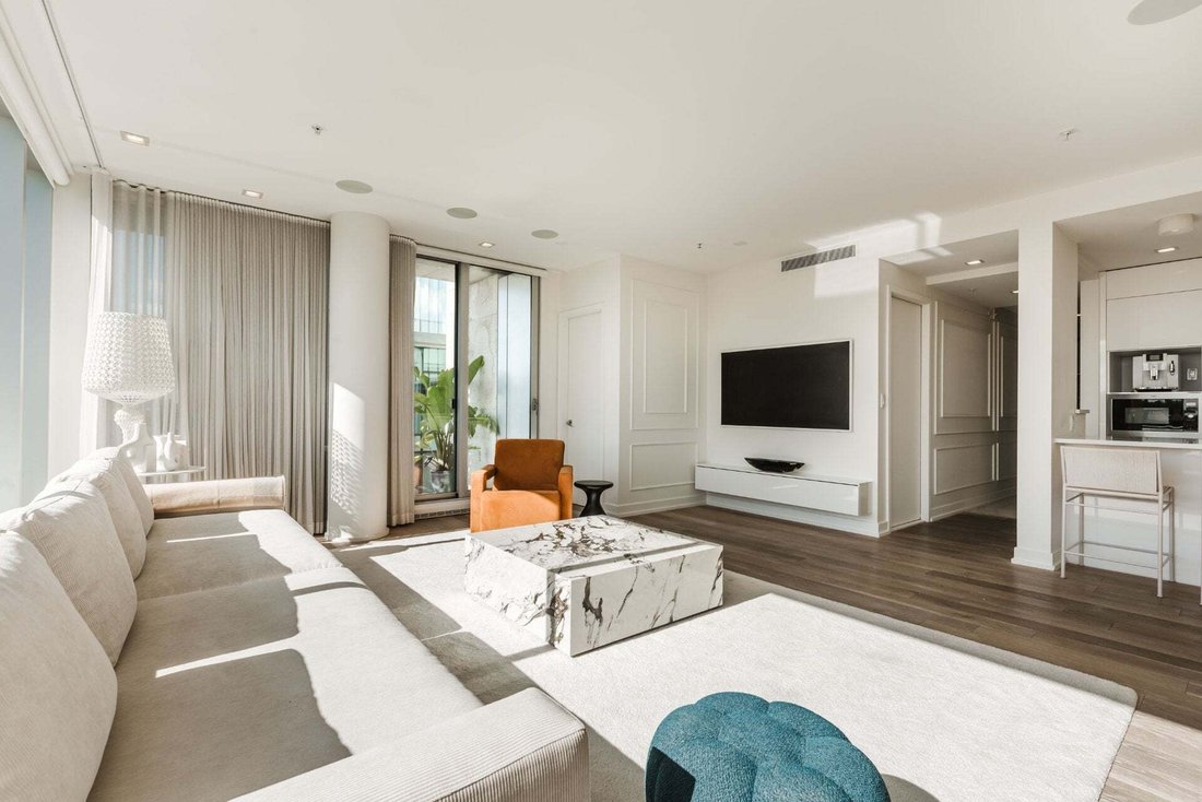 Condo in Montréal, Quebec, Canada 5 - 18944074