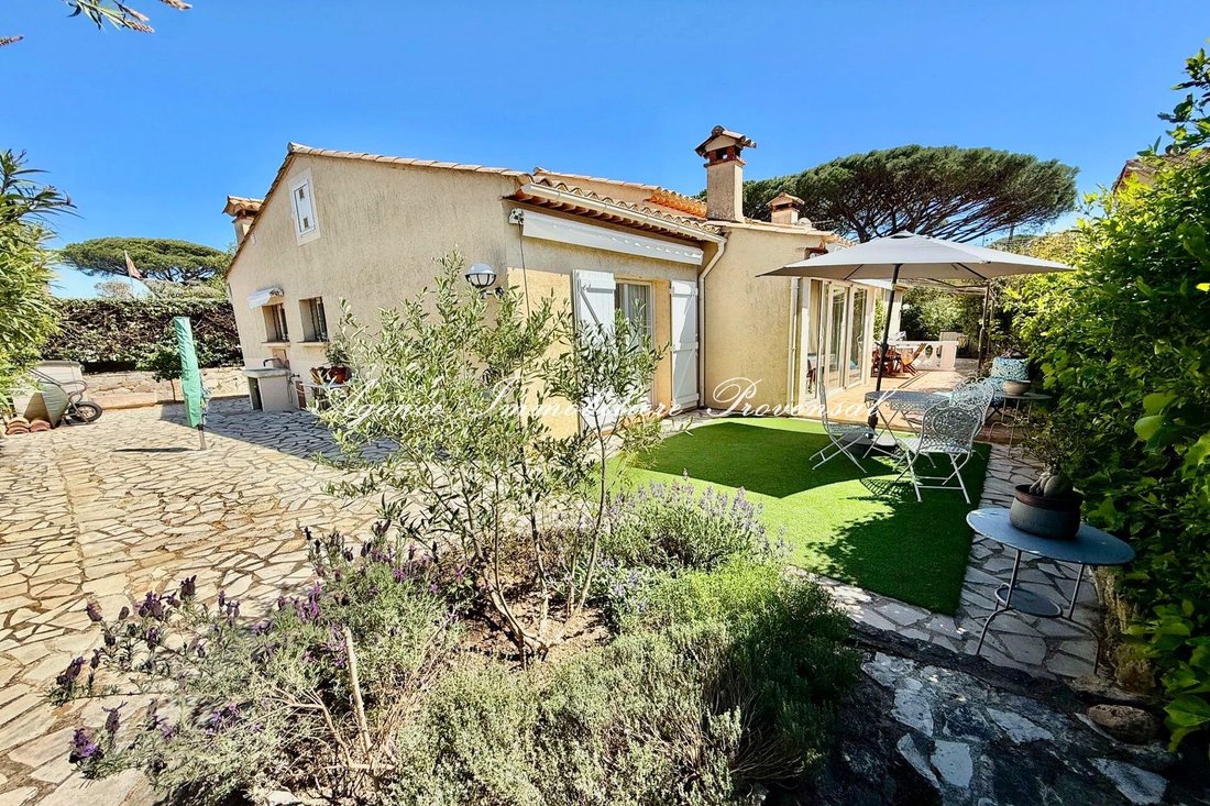 Villa in Ville-Les Saquedes-Le Bouillonnet, Sainte-Maxime, France 5 - 17727339