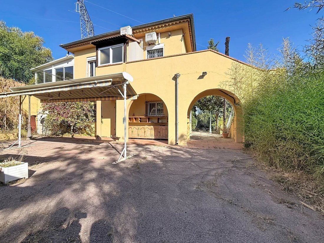 House in Nice, Provence-Alpes-Côte d'Azur, France 2 - 18940471