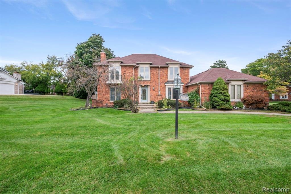 House in Orchard Lake Village, Michigan, United States 2 - 18943385