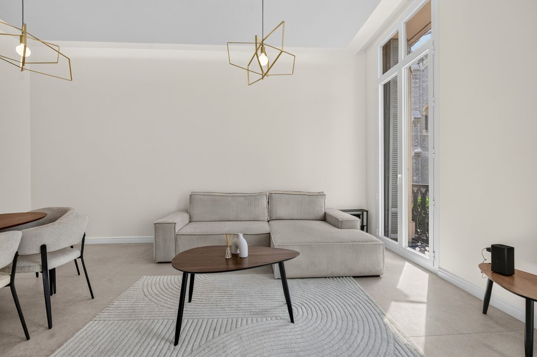Apartment in Saint Nicolas, Cannes, France 2 - 18945141