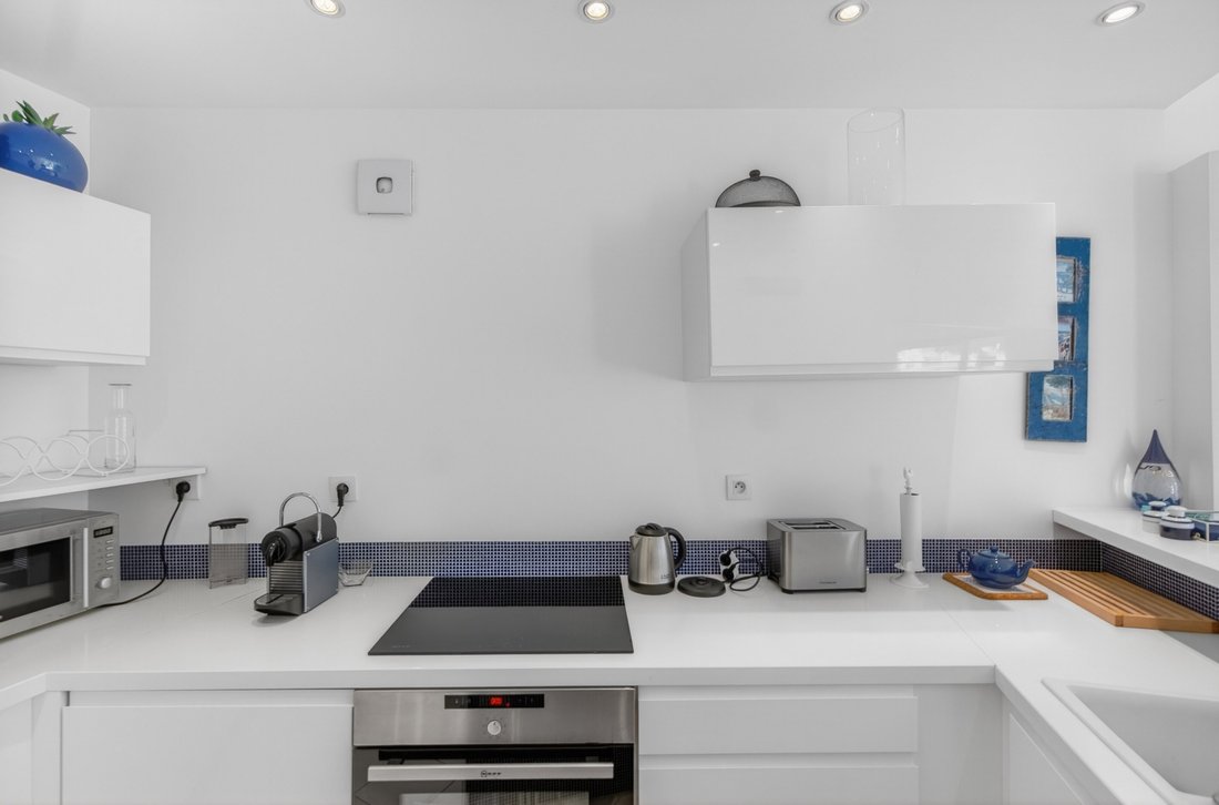 Apartment in Saint Nicolas, Cannes, France 4 - 17842146