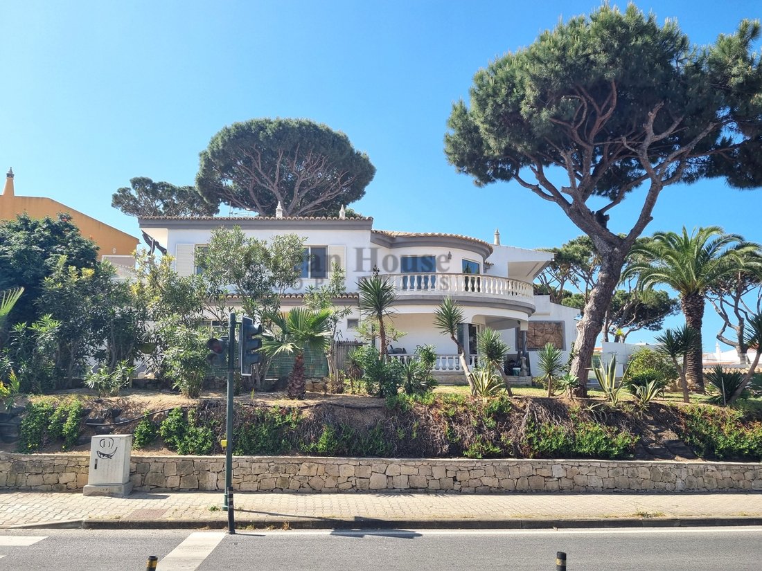 House in Olhos de Agua, Algarve, Portugal 2 - 18944330