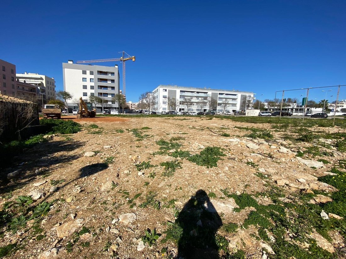 Land in Loule (Sao Clemente), Algarve, Portugal 1 - 18944757