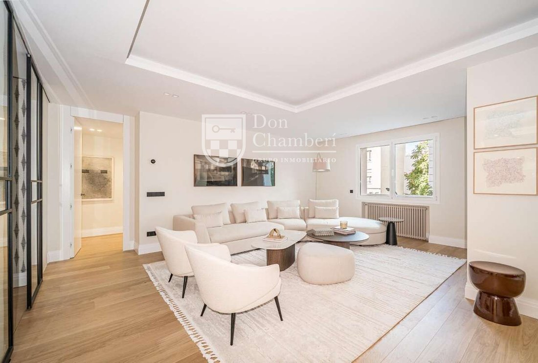 Apartment in Chamberi, Madrid, Spain 5 - 18939839
