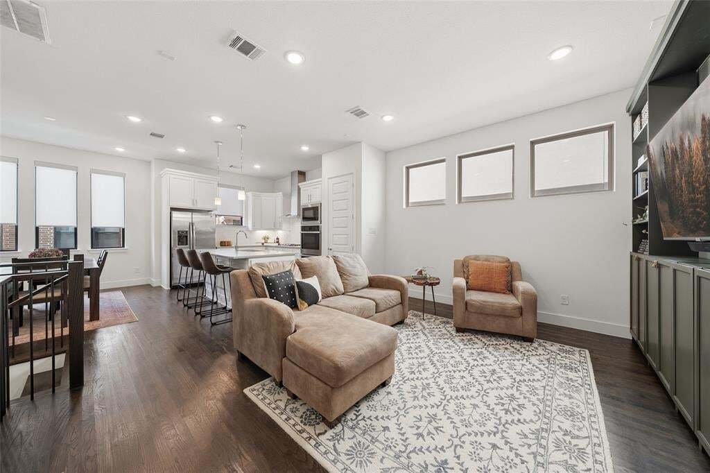 House in Dallas, Texas, United States 5 - 18943568