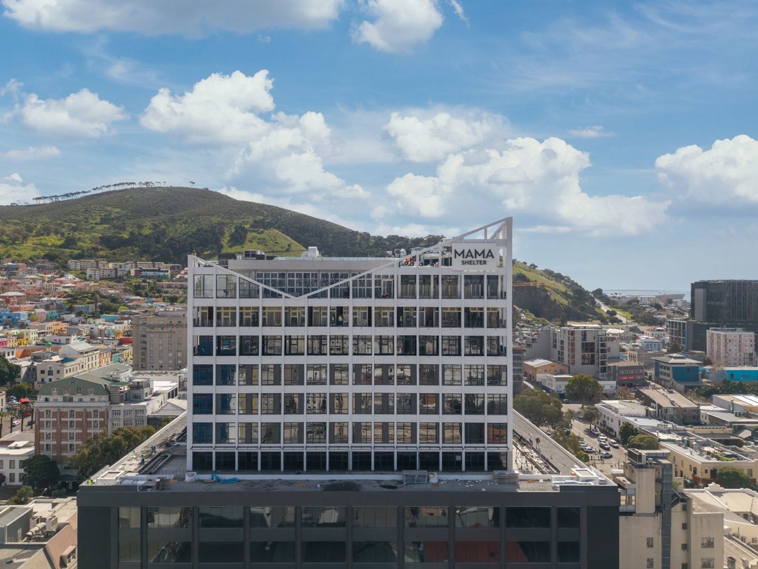 Apartment in City Centre, City Bowl, Cape Town 2 - 18941978