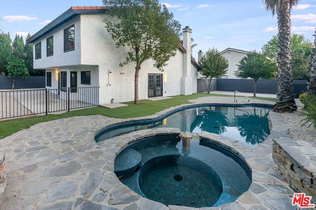 House in Los Angeles, California, United States 3 - 18942162