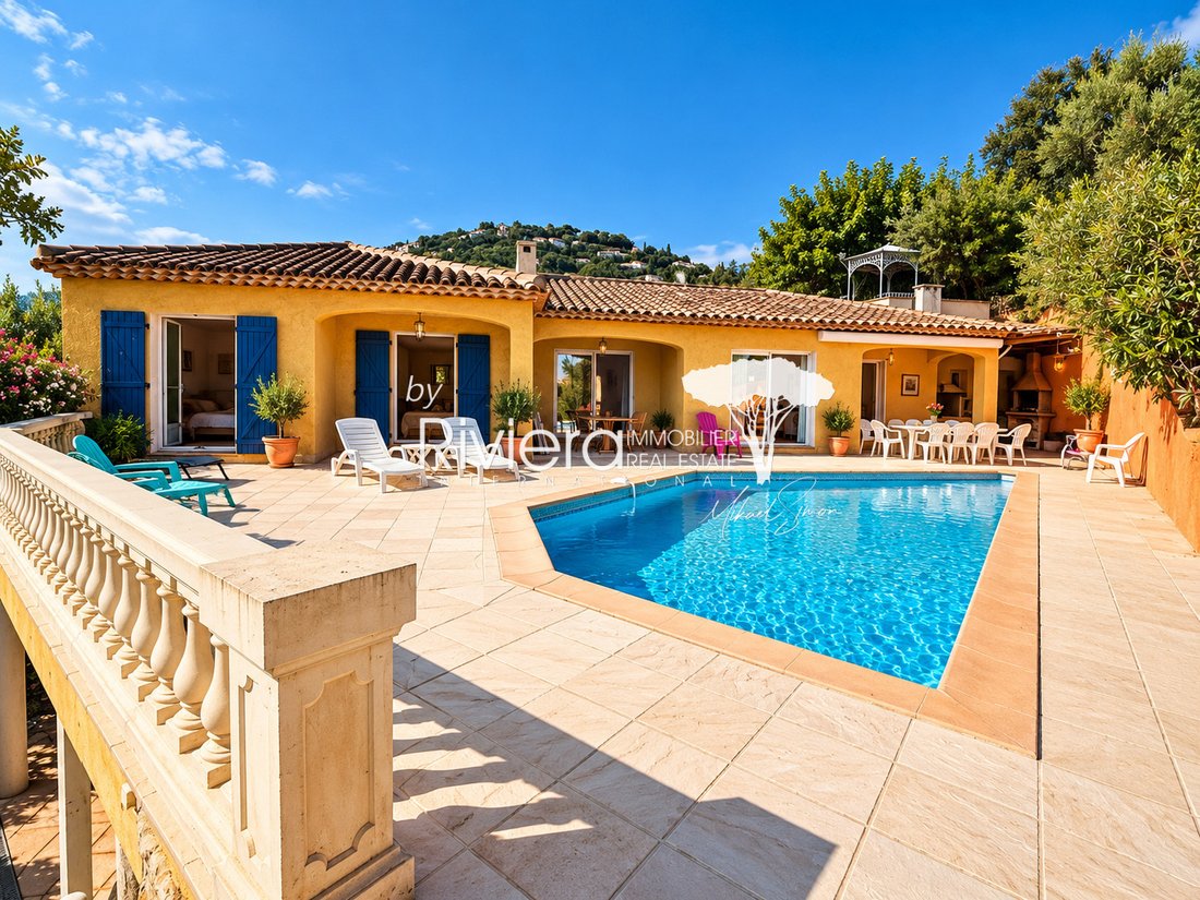 Villa in Nord, Cavalaire-sur-Mer, France 2 - 16497270