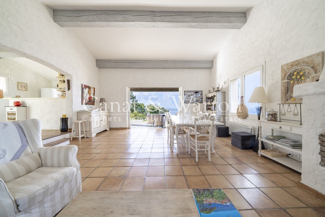 Villa in Rayol-Canadel-sur-Mer, Provence-Alpes-Côte d'Azur, France 3 - 18943664