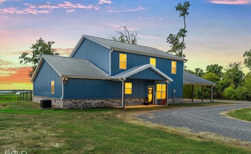 House in Logansport, Louisiana, United States 1